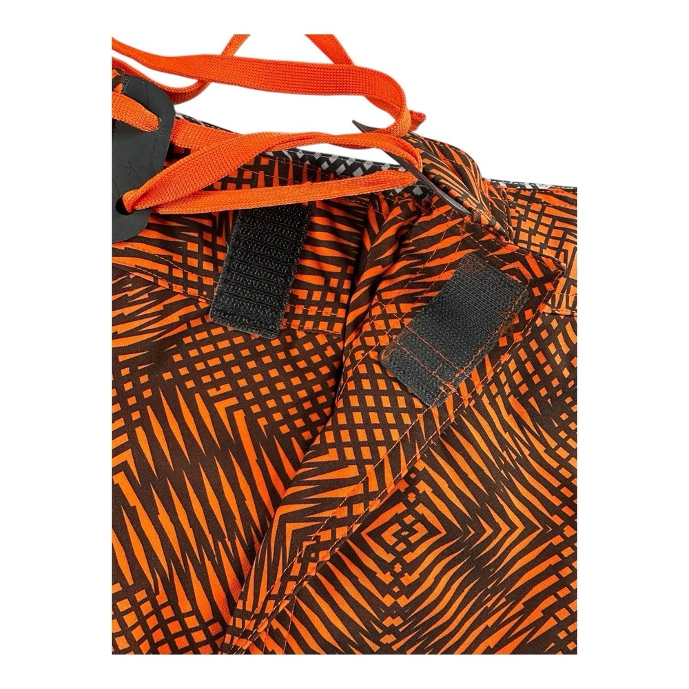Under Armour Board Shorts Mens Size 34 Orange Loose Fit Drawstring - Picture 7 of 16